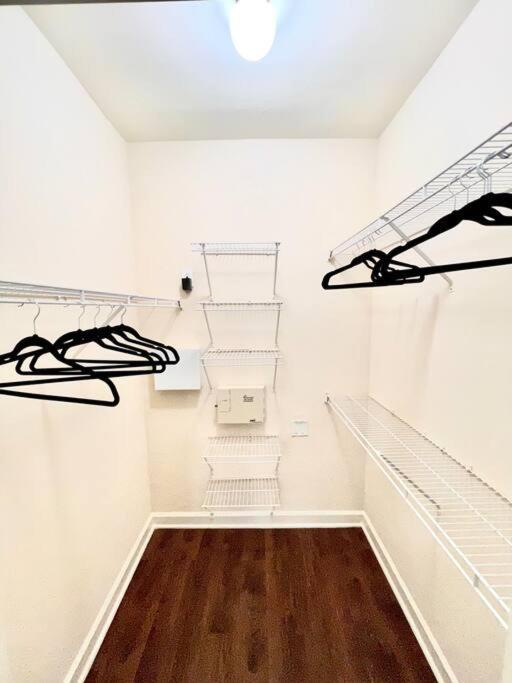 Luxury 1Bedroom/Pool View/ Galleria W/Study Desk Houston Luaran gambar